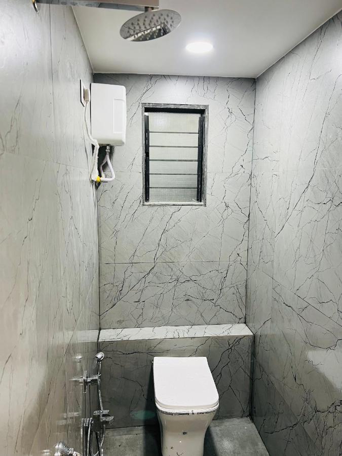 Hotel New City Light Surat Dış mekan fotoğraf